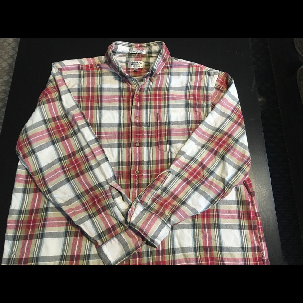 Arrow flannel shirt men’s size L